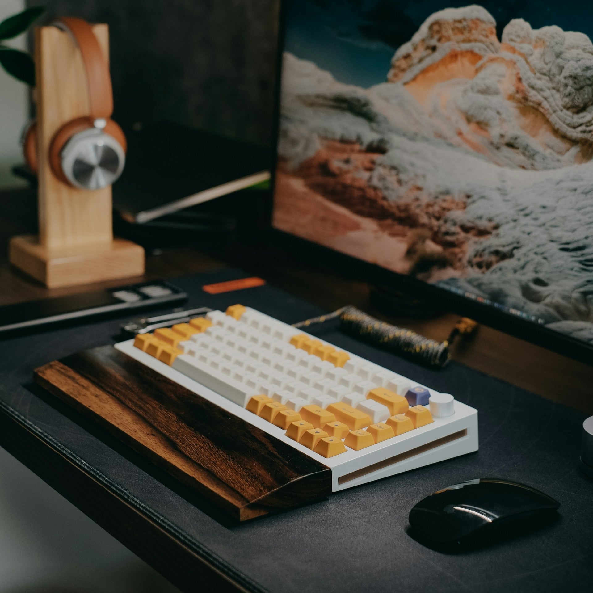 Keyboards & Mice